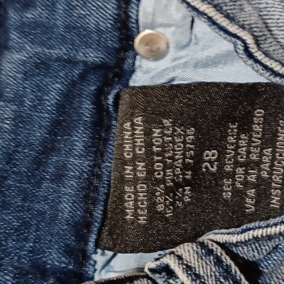 Distressed Denim Jeans with White Stripes - Picture 5 of 7